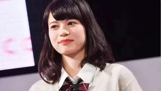 日本较可爱高中女生新鲜出炉，领奖时却暴露真实颜值……