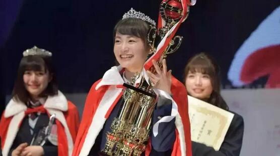日本较可爱高中女生新鲜出炉，领奖时却暴露真实颜值……