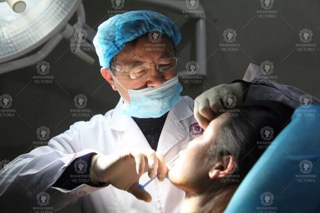脸部紧致提升、抗皱紧肤这些女明星都在做，来看看图片~