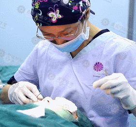 双眼皮培训3天可出师？瞎扯！来看30年经验的医生是怎么割的