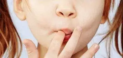 Baby同款犬系脸长我脸上，为啥我没有她好看呢？