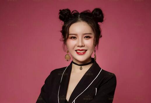 你是属于“耐看”还是“漂亮却俗气”？看这3点就知道了！