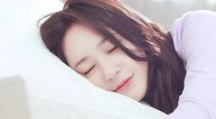 某斯特正确的夜间护肤步骤看这里，让你睡出好肌肤！  width=