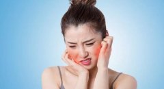 中国女性敏感肌肤发生率36.1%，水光补水有 width=