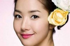 伊美尔综合隆鼻让她成为了精致的女人​ width=