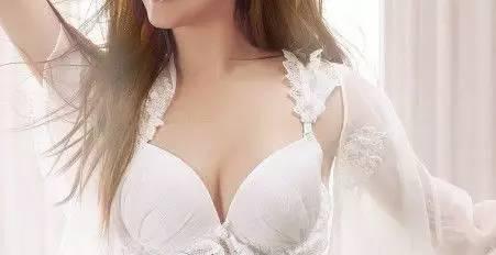 做日本假体丰胸后要多久才能恢复完全?整形专家了解特点是什么?