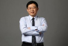刘彦军——沃尔整形刚毅！ width=