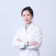 哈尔滨第一医院整形美容科陈晓君做去眼袋怎么样？ width=