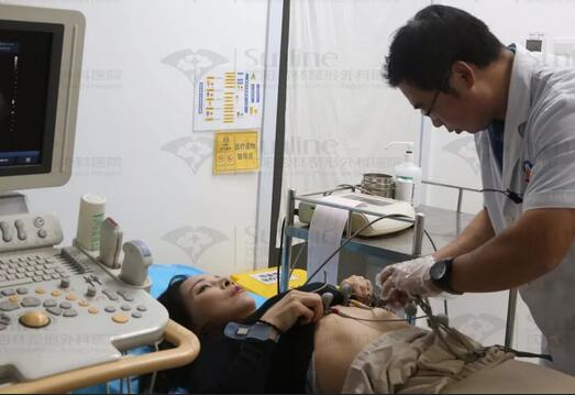 自体脂肪隆额头真实案例，  隆额头后的她尽显年轻化神话!