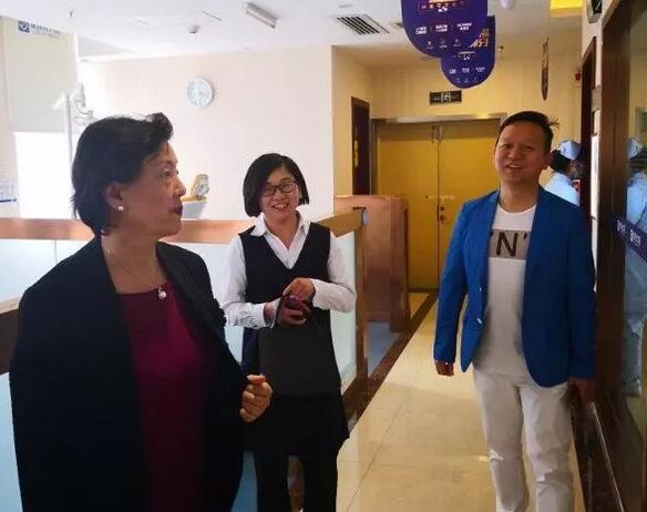 中国牙病防治所基金会王渤秘书长应邀来院指导~