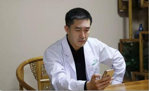 韩啸院长节后亲诊济南韩氏， 现征集棉花糖丰胸免费模特~