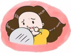 熬夜吃辣长痘痘？教你2招，轻松破解“挤痘痘”的魔咒！ width=