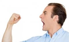 爱Ta在心却「开不了口」，是什么阻止了你？ width=