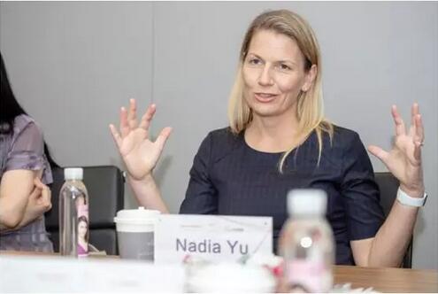 强生亚太CSS总裁Nadia Yu一行访问苏州美莱！