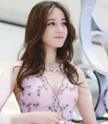 和鹿晗组CP被骂惨，如今迪丽热巴又开始黏上张艺兴了？ width=