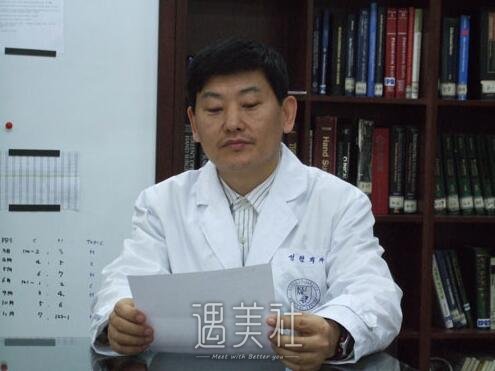 路海军隆鼻案例及果图展示~身边真实的逆袭案例!