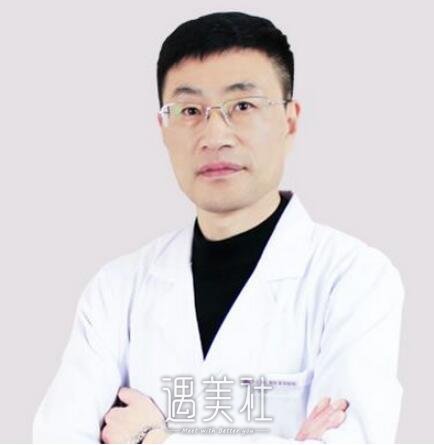 王英俊医生的技术有保障吗?个人小档案分享~