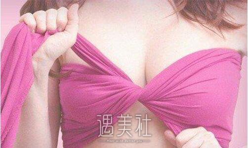 妙桃琴面假体隆胸的价格是多少?价格会是我能够承担得起的吗?