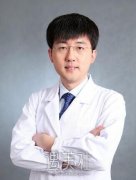 刘春军隆胸案例有吗?想看看他的隆胸技术怎么样~ width=