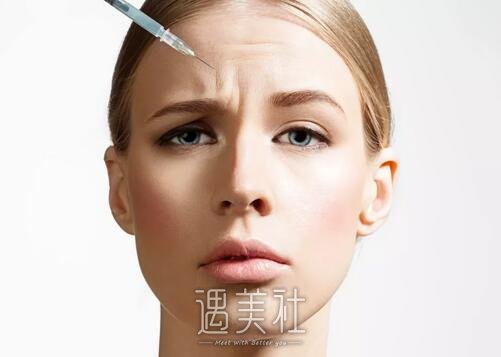 额头表情纹该怎么消除|额头表情纹消除方法盘点~
