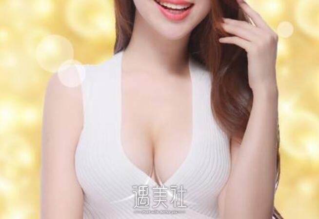 30岁女人应该怎么隆胸比较好？看看哪个方式比较安逸~ width=