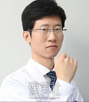 济南鹏爱医院刘玉刚怎么样|刘玉刚医生资料~