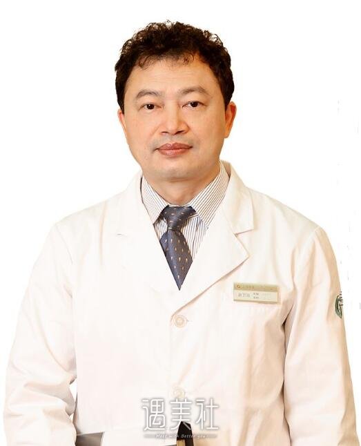 鼻部修复专家谢卫国听说很不错，有他的资料吗?