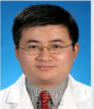 刘凯,隆鼻