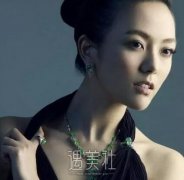 杨乐乐整容前后照片流出，不知涵哥看了后会不会多心呐~ width=