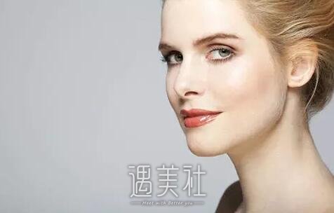 自体肋骨隆鼻