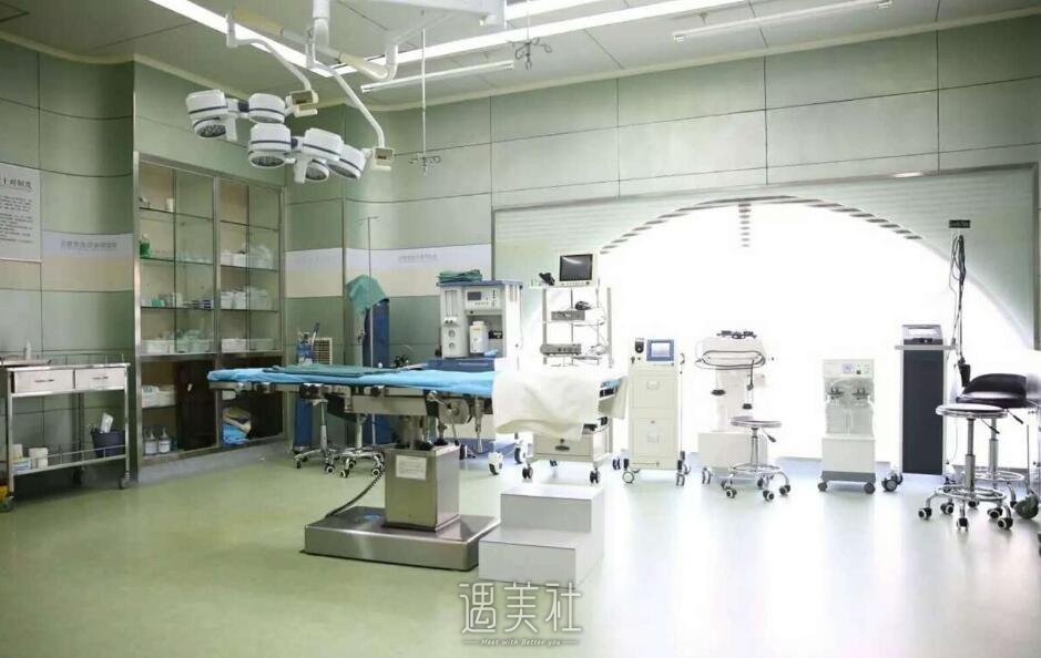 北京丽景洲际整形医院正规吗?2020年常规项目及收费一览~
