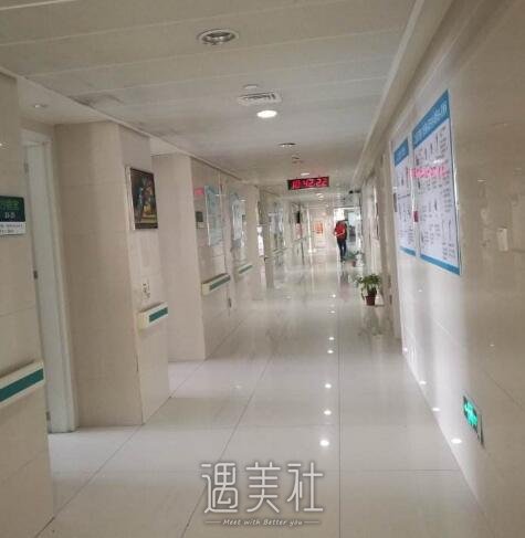 民航广州医院整形科正规吗?有木有2020年多方位价格表喃?