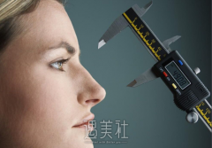 昆明驼峰鼻矫正术花费大概多少？是不是越贵越好? width=