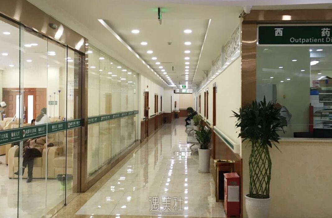成都军大和晶肤哪个好?优势都在哪些方面?