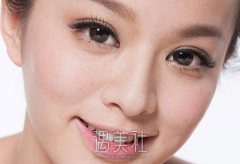 成都素美和华美哪个好？ width=