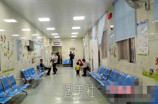 江苏省人民医院整形科正规吗?招牌项目及收费一览~