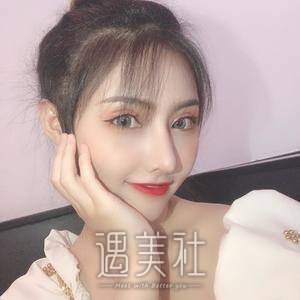 龚涛,隆鼻