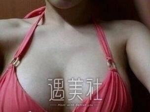 沈正宇,隆胸