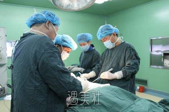 哈尔滨211医院整形科实力怎么样?有没有2020年多方面价格表呢?