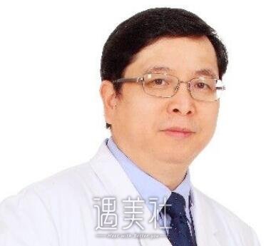 罗盛康,丰胸