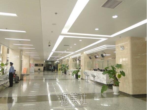 安庆市石化医院整形科正规吗?招牌项目及收费一览~