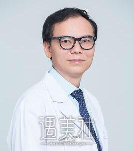 王振军,双眼皮