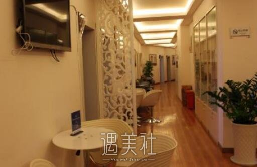 福州第八医院整形科怎么样?有木有2020年多方面价格表喃?