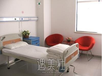 临沂中医院整形科胡秀启医生技术如何?调节果有保障吗?