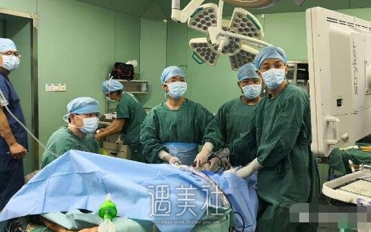 石家庄第二医院整形科口碑怎么样?激光美容价格贵吗?