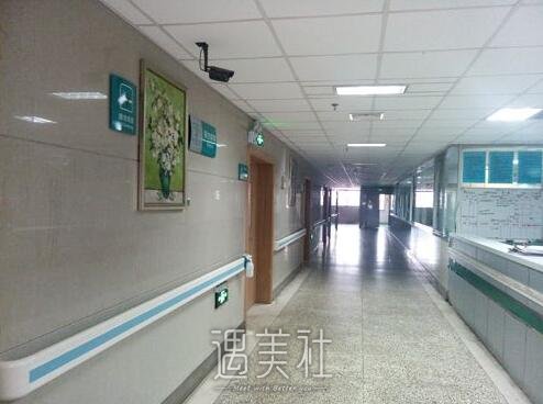 景德镇人民医院整形科怎么样?是一所几甲医院?
