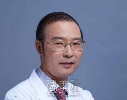 杨明勇,双眼皮