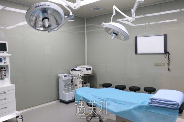 江西省中医院简雪平医生怎么样?想看看个人资料~