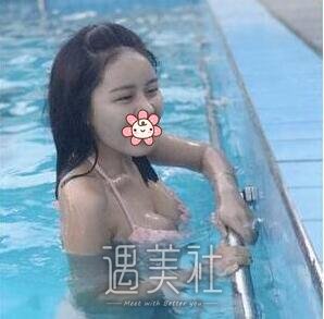赖明忠,隆胸