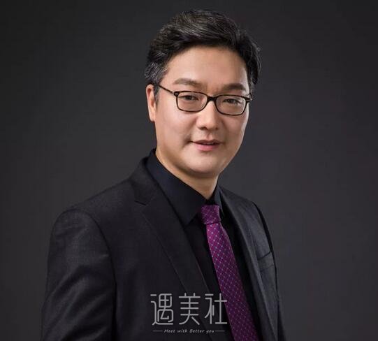 闵英俊